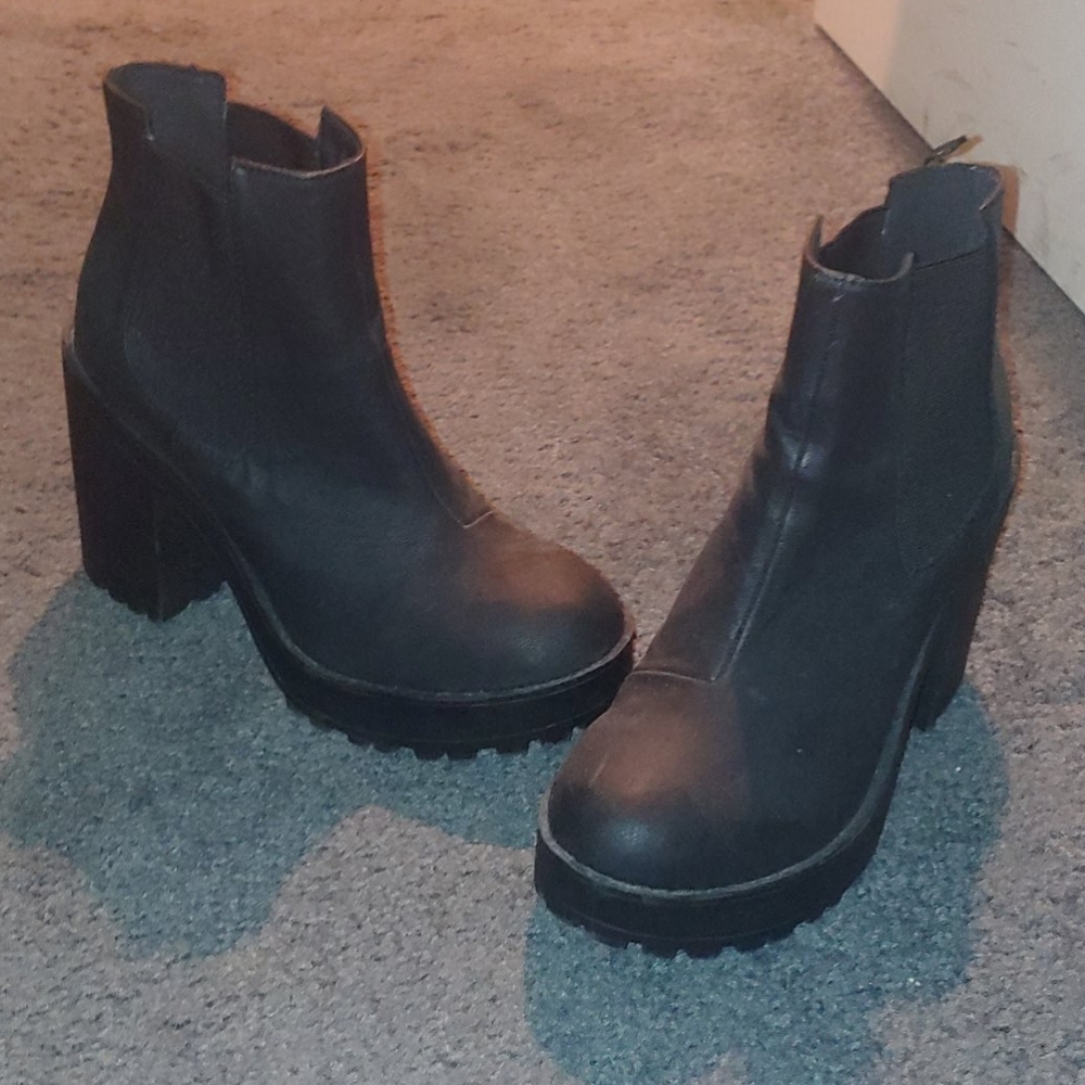 Black Boot Heels